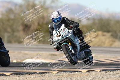 media/Dec-06-2025-CVMA (Sat) [[4a896cc04c]]/Race 6-Formula Twins-Formula 40 UL/